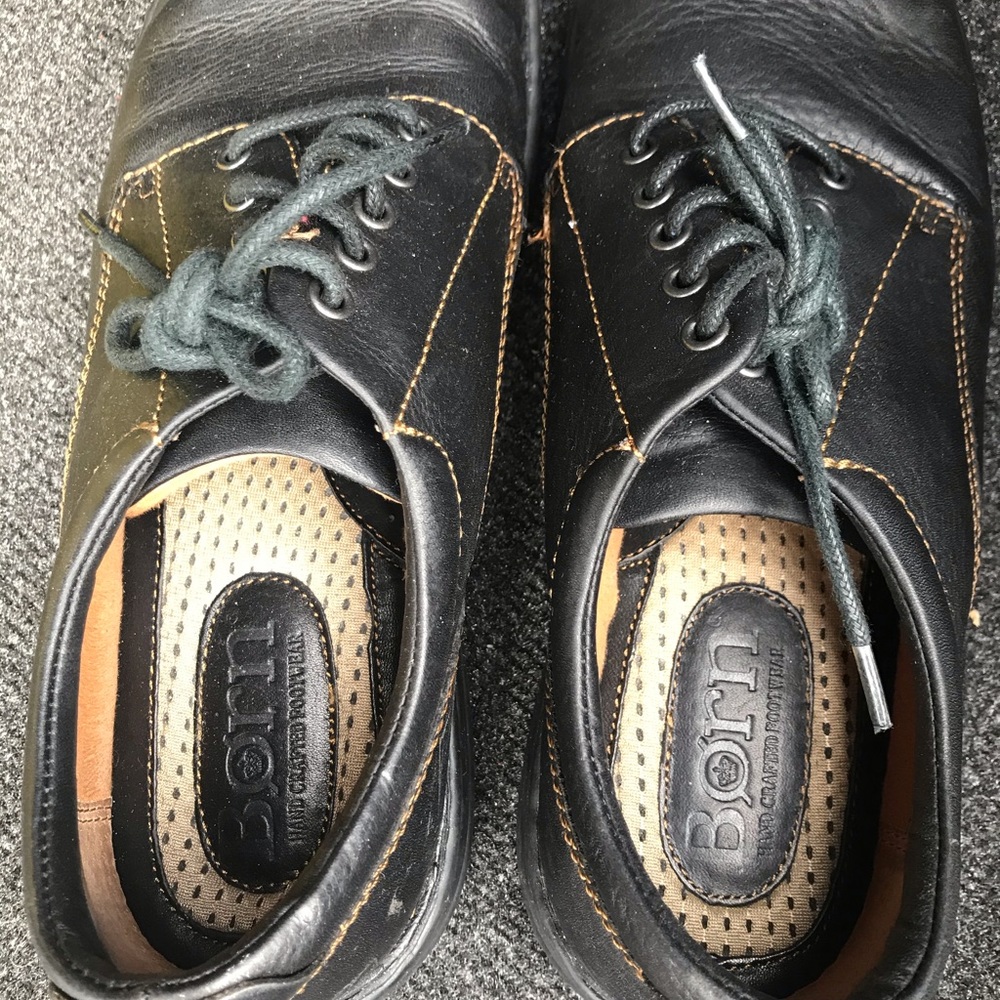 Born Men’s shoes size 10 D